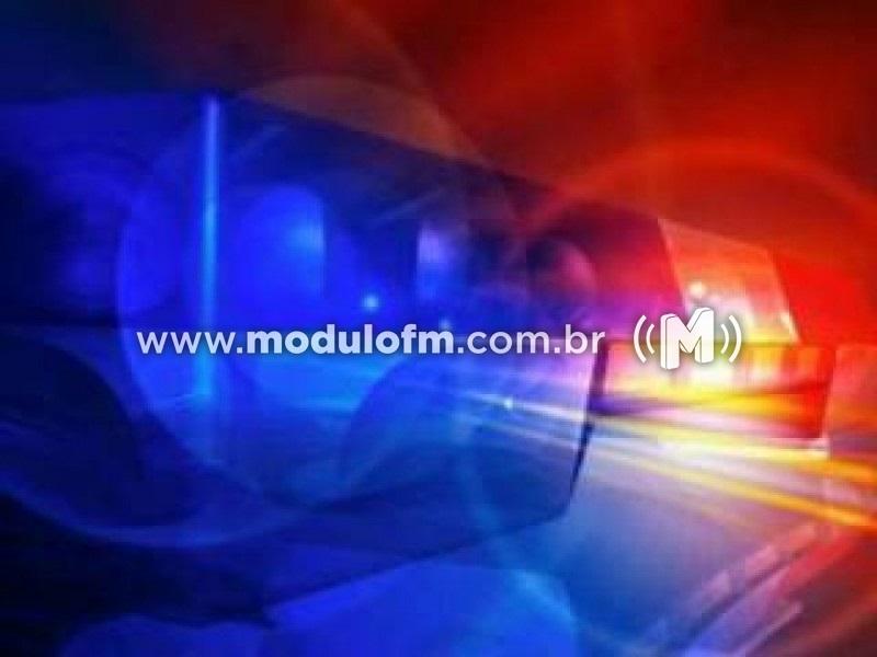 PM encontra tabletes de maconha no meio de um...