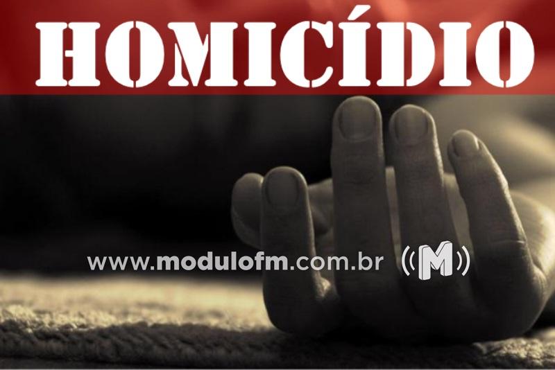 Adolescente mata homem dentro de boate e deixa outras...