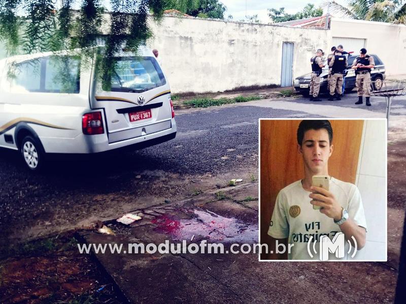 Jovem de 18 anos é executado com tiros na...