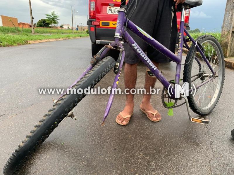 Motorista atropela ciclista e foge sem prestar socorro