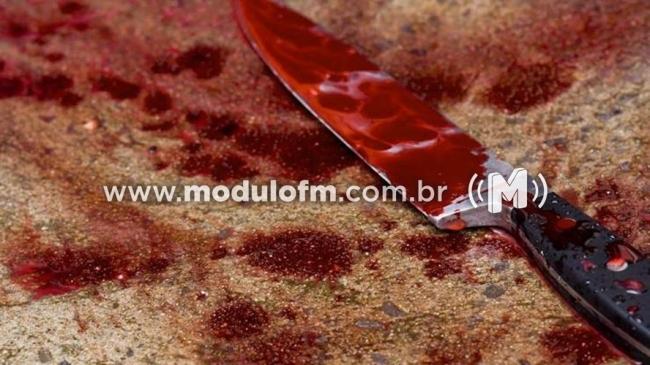 Mulher tenta matar companheiro a facadas pela segunda vez...