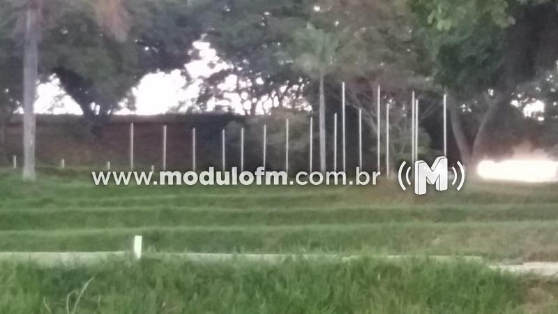 Reforma da Praça da Bíblia deve ser finalizada em...