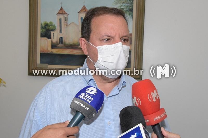 Em novo decreto, prefeito define retorno de aulas presencias...