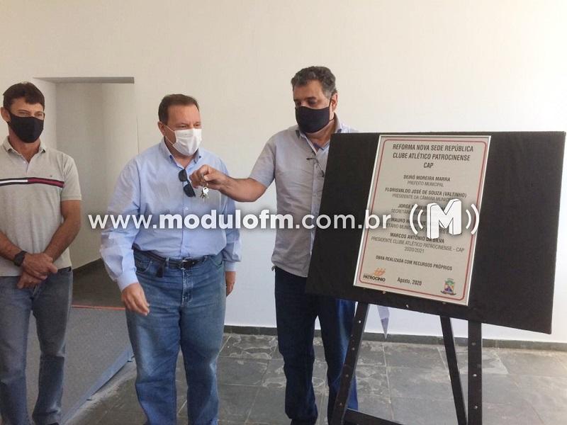 Governo Municipal entrega obras da nova sede e república...