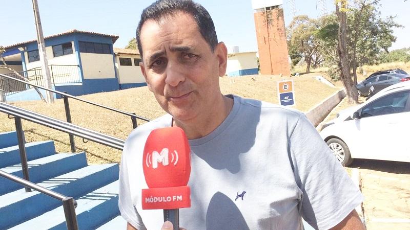 Prefeitura deve verba de bolsas da Escola Agrícola, alega...