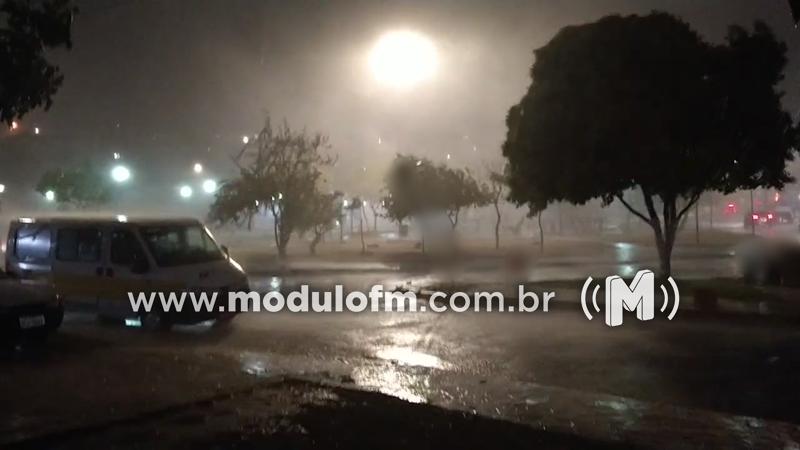 Corpo de Bombeiros alerta para cuidados em período de chuvas