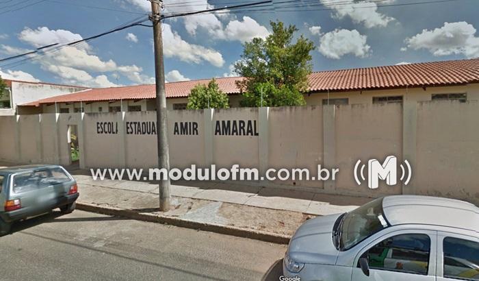 Escola Estadual Amir Amaral, oferece vagas para professores