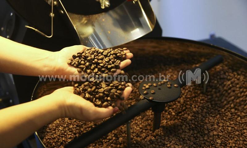 Semana Internacional do Café começou hoje com cerca de...
