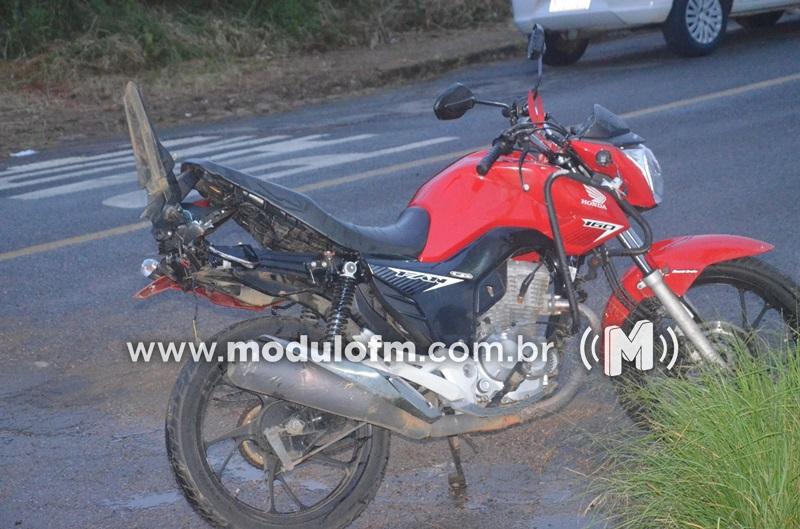 Imagem 3 do post Veja o vídeo: Motociclista morre ao ser atingido por veículo conduzido por motorista inabilitada que fazia conversão proibida em Patrocínio