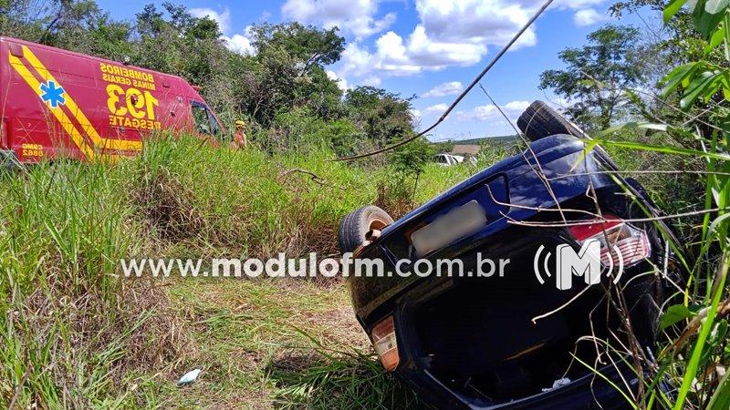 Motorista tenta desviar de veículo que estava na contramão,...