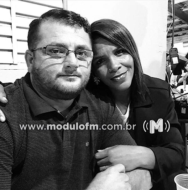 Casal morre após acender churrasqueira no quarto para se...