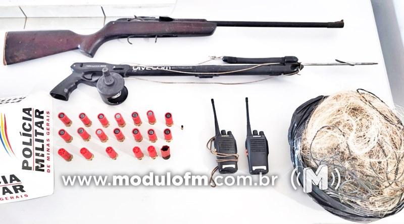 Homem é preso com armas e munições após mandado...