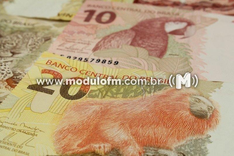 Estacionamento que cobrar mais de R$ 20 durante Fenacafé...