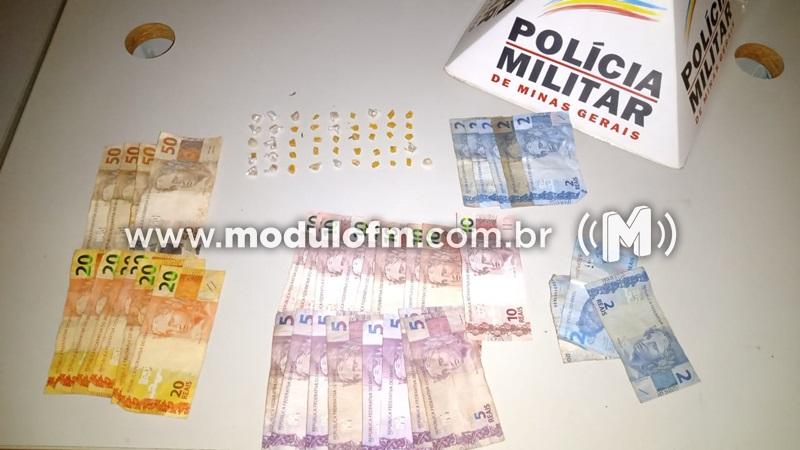 Dois suspeitos de tráfico de drogas são detidos em...