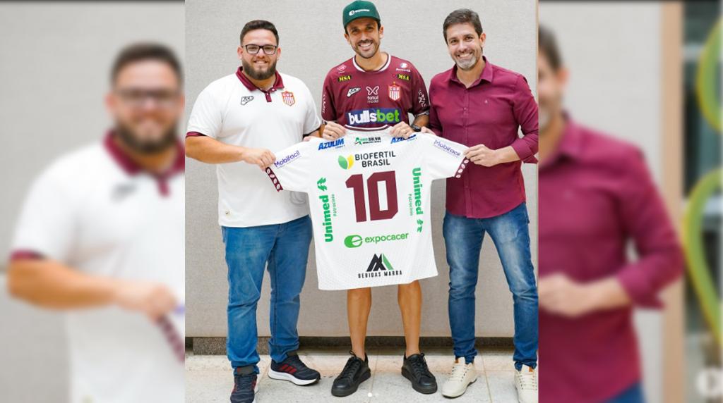 CAP anuncia chegada de atacante que se destacou em...