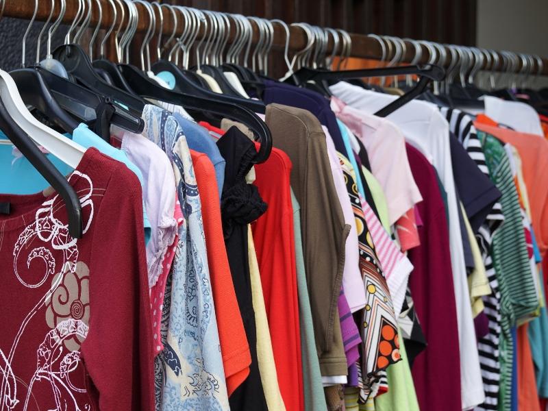 Clube das Acácias realiza bazar beneficente neste sábado na...