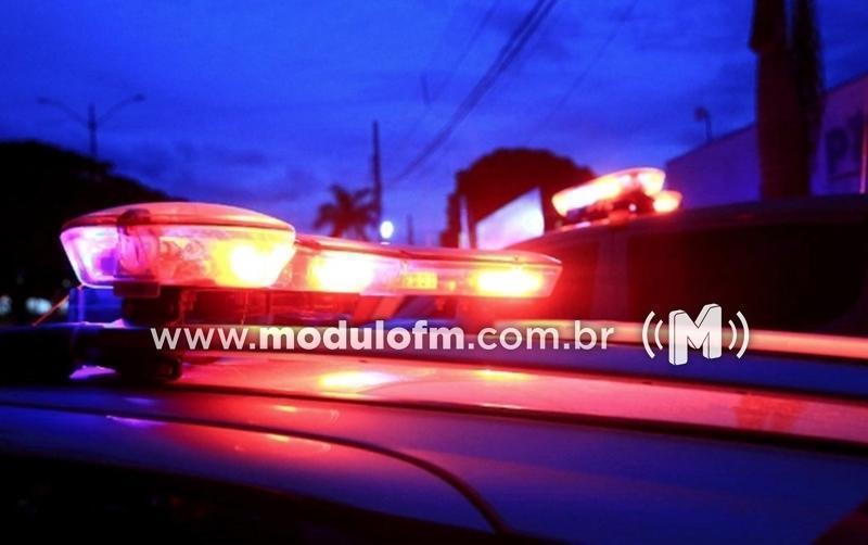Criminosos invadem mercearia e furtam equipamentos de alto valor...