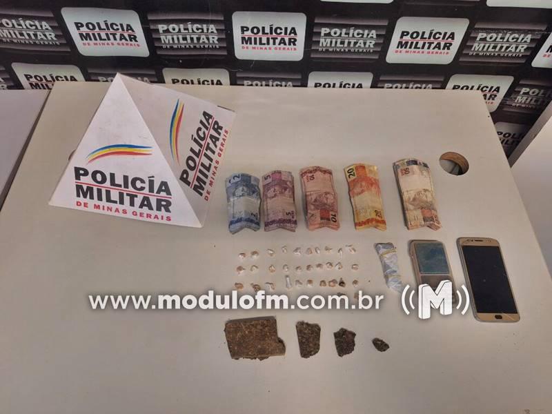 Dois homens são presos por suspeita de tráfico de...