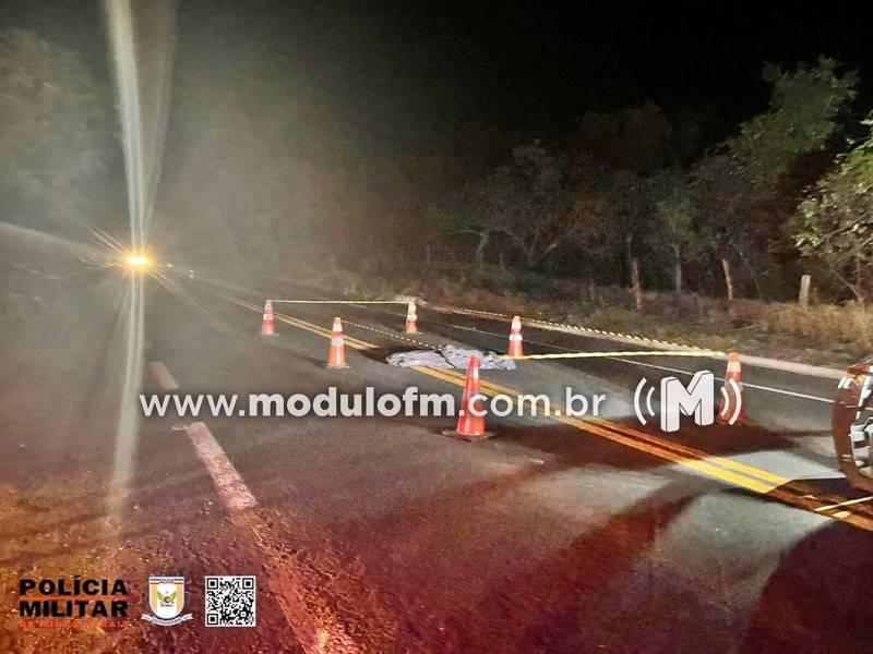 Homem de 33 anos morre atropelado na MGC-462 entre...
