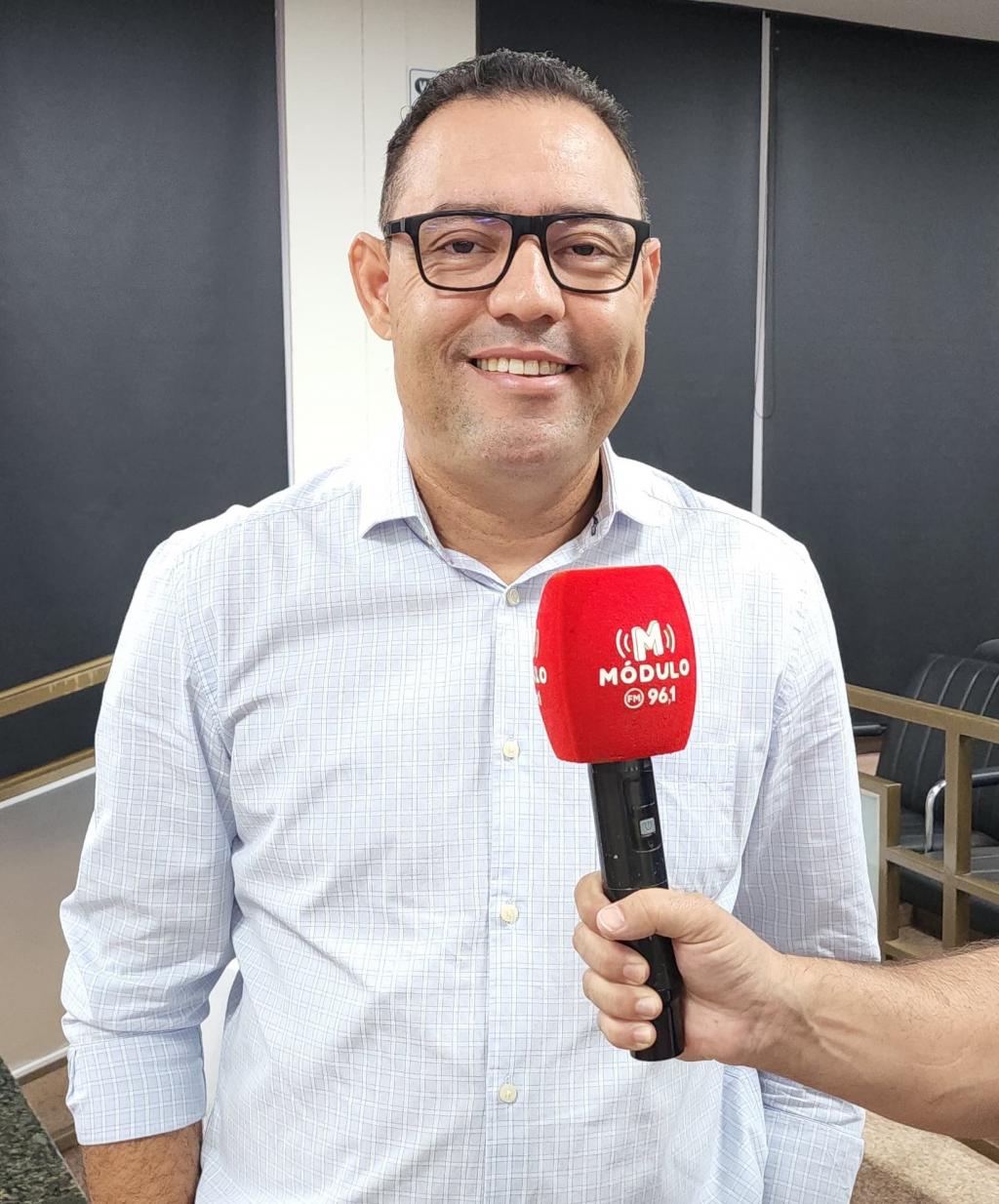 Pastor Alaércio nega manobra para sobrecarregar novo governo com...