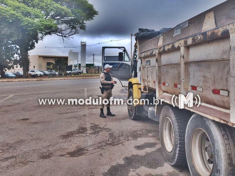 Polícia Militar Rodoviária intensifica fiscalização contra caminhoneiros que utilizam...