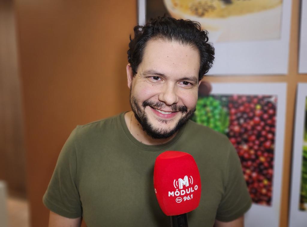 Gustavo Brasileiro reclama da transição e anuncia processo seletivo...