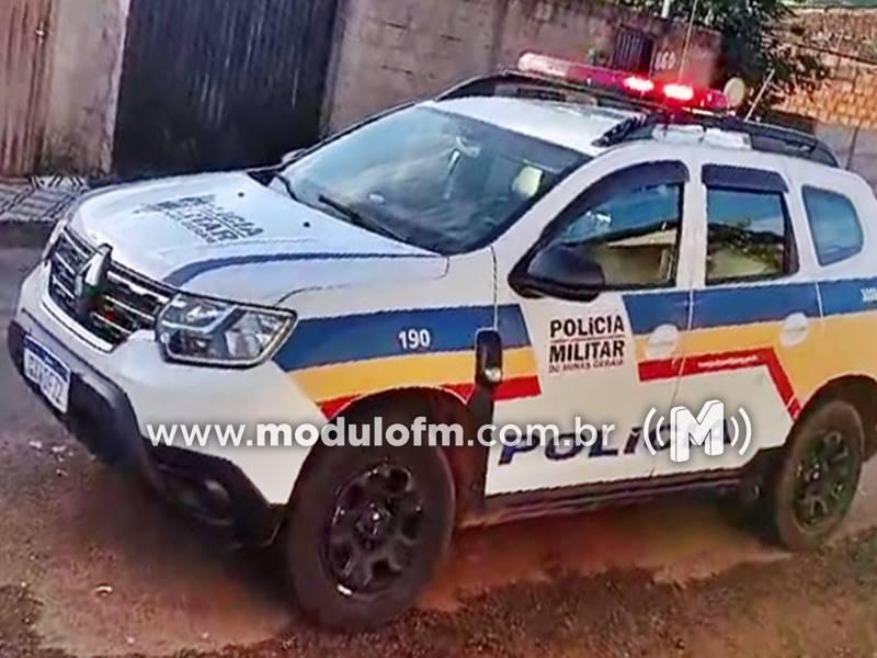 Bebê recém-nascida é encontrada abandonada na porta de padaria...