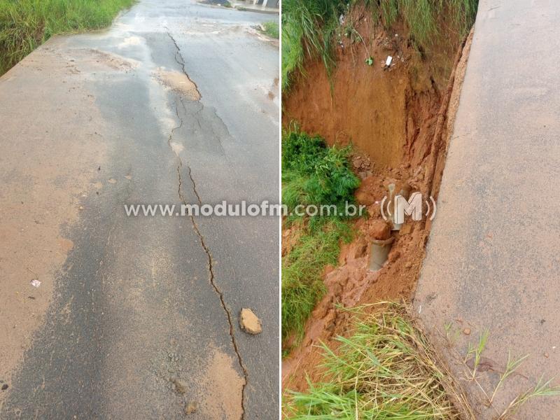 Desmoronamento afeta Rua Egito no Nações; chuvas fortes causam...