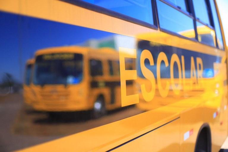 Município de Patrocínio é contemplado com ônibus escolar do...
