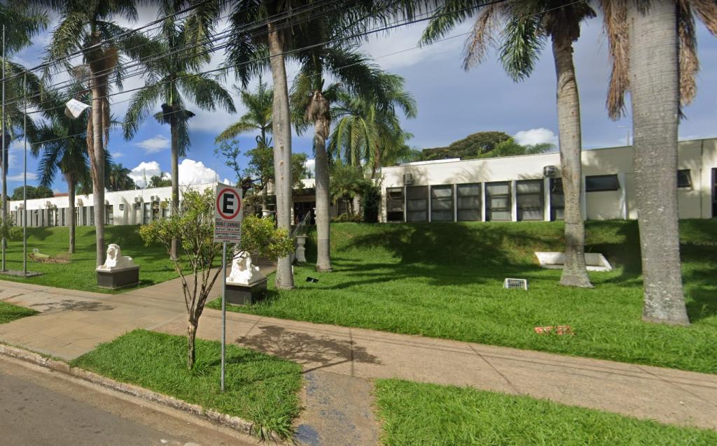 O QUE ABRE E O QUE FECHA? Veja como...
