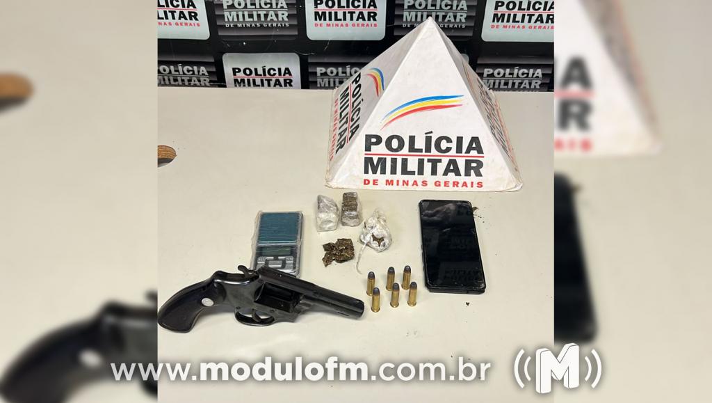 Polícia Militar prende dois homens e apreende arma e...