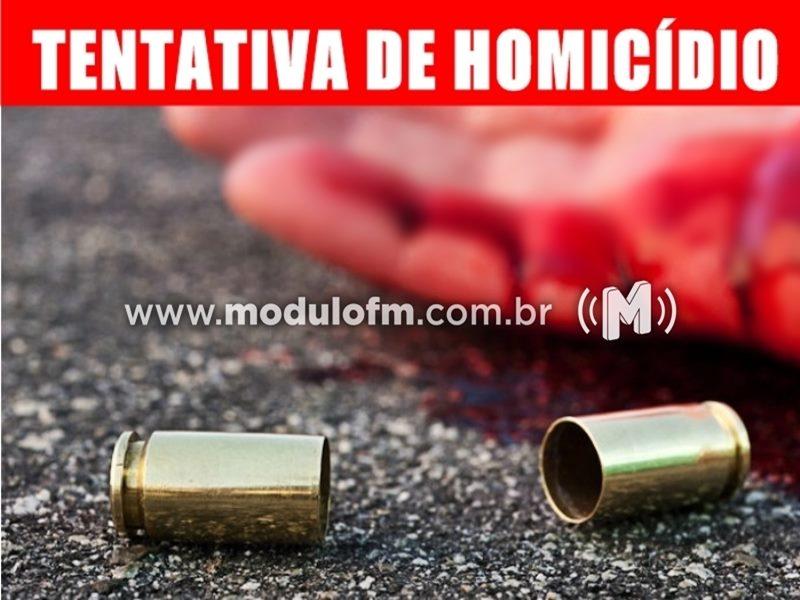 Homem é baleado três vezes pelo próprio irmão em...