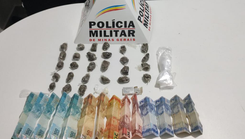 Homens tentam fugir pulando muros, mas são presos com...