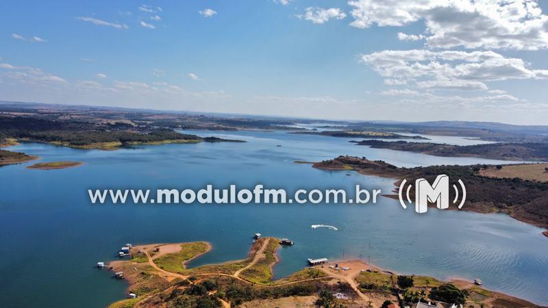 Após oito dias desaparecido, corpo de pescador é encontrado...