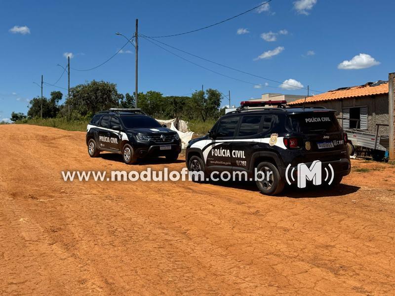 Casal é preso em Ibiá suspeito de envolvimento em...