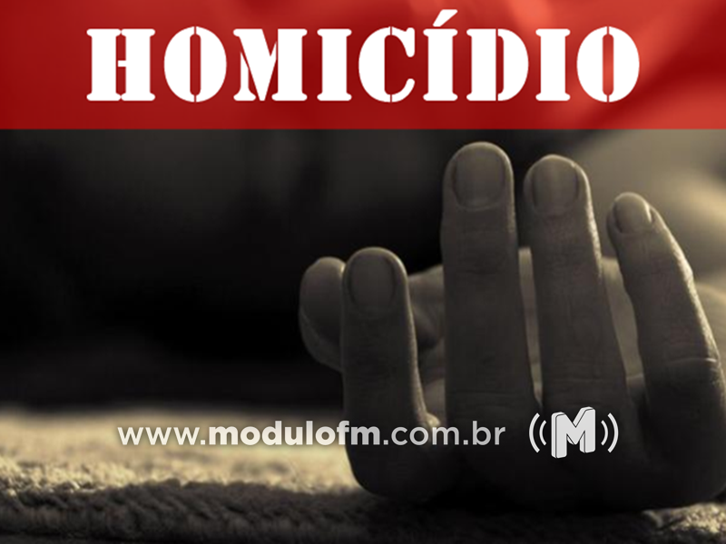 Madrugada de violência em Monte Carmelo: Homem é encontrado...