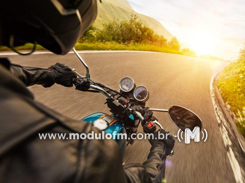 Menor pega moto para ‘passear’ e a devolve dias...