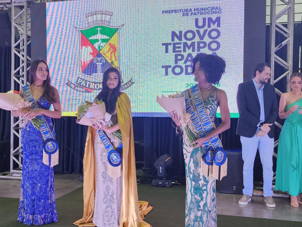 Imagem 8 do post Maria Eduarda Silveira é coroada Rainha Nacional do Café 2025 em Patrocínio
