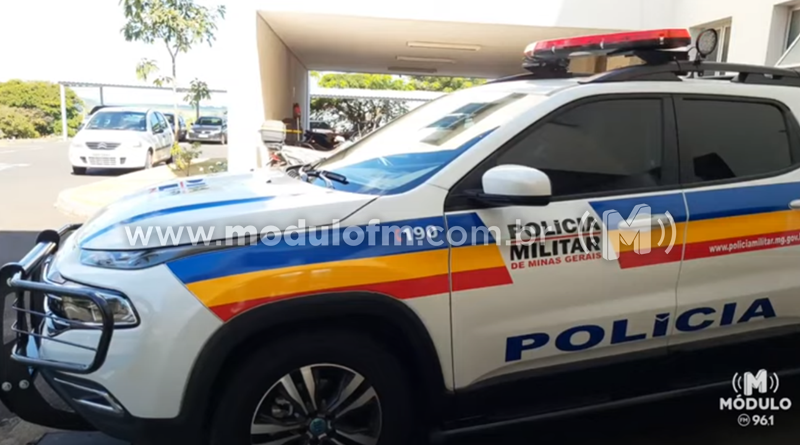 Criminosos tentam sequestrar criança de 3 anos após invadir residência no bairro...