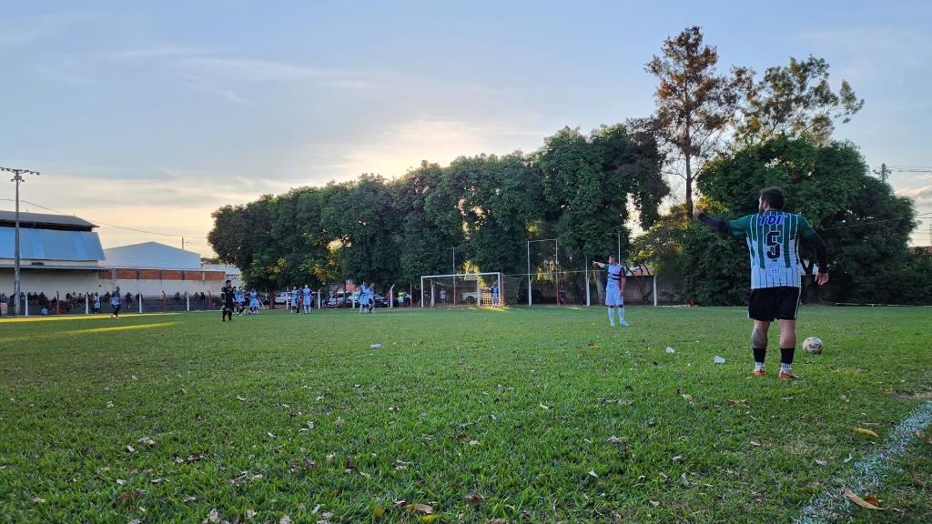 10ª rodada do Campeonato Amador Unificado de Patrocínio começa...