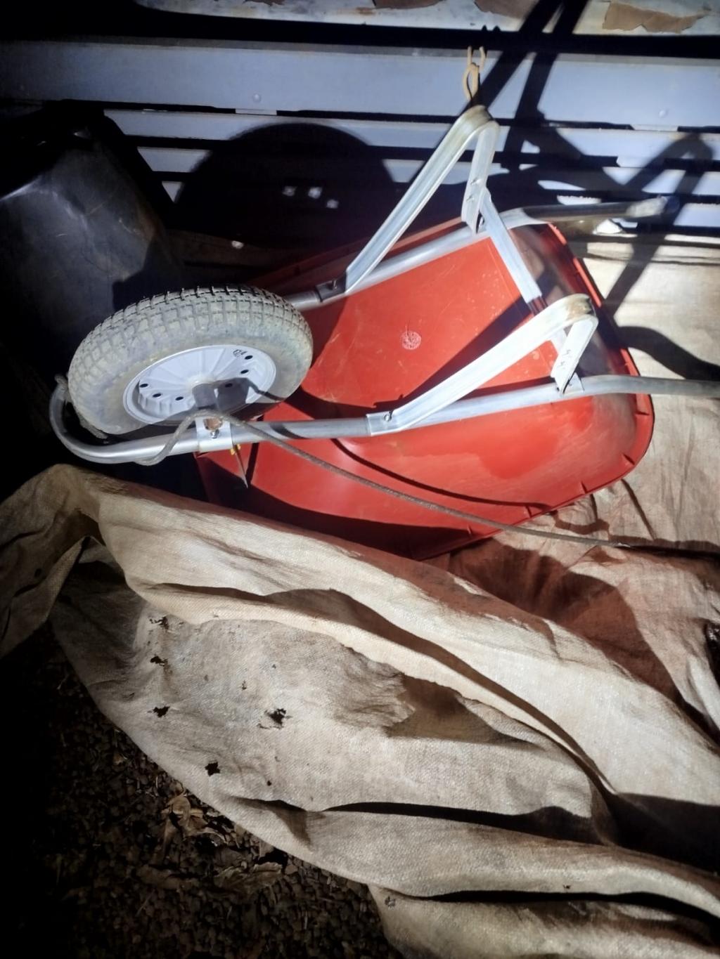 Imagem 1 do post Polícia Militar apreende carga furtada de café na zona rural de Patrocínio