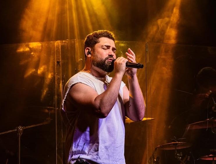 2º DIA: Rosa de Saron se apresenta hoje no...