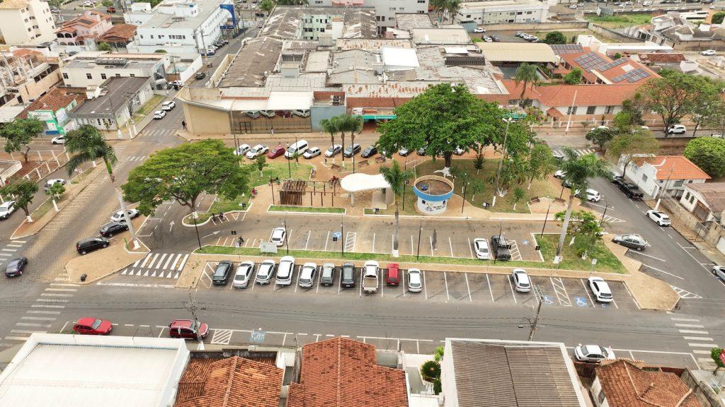 Praça da Santa Casa é revitalizada e será entregue...