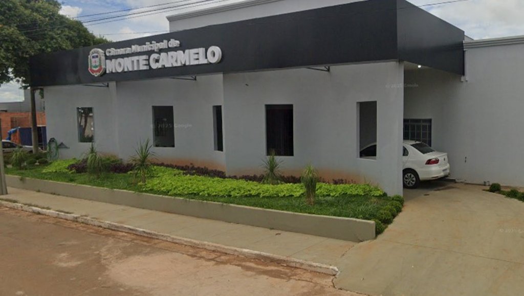 Câmara Municipal de Monte Carmelo anuncia concurso público com...