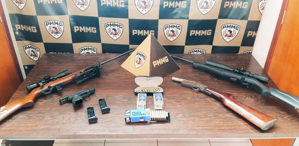 Homem com registro de CAC é preso após ameaça com arma de...